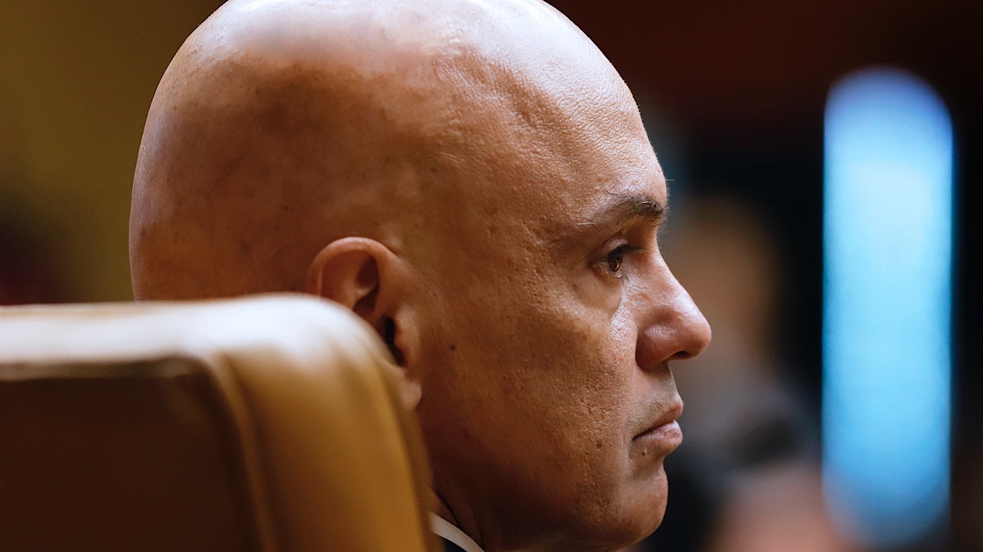 Após Voto De Moraes, STF Forma Maioria Por Validar A Cobrança ...