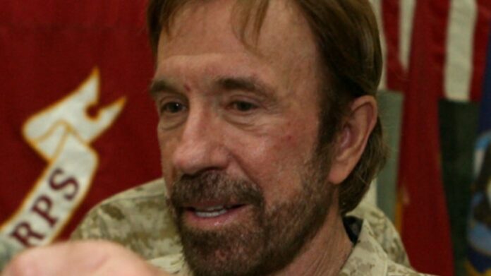 Aos 86 anos, morre Chuck Norris, lenda do cinema e dos filmes de ação