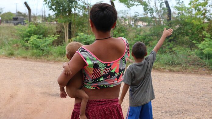 Mesmo com o Ministério dos Povos Indígenas, mortes em terras Yanomami durante o governo Lula crescem e já ultrapassam as registradas no governo Bolsonaro